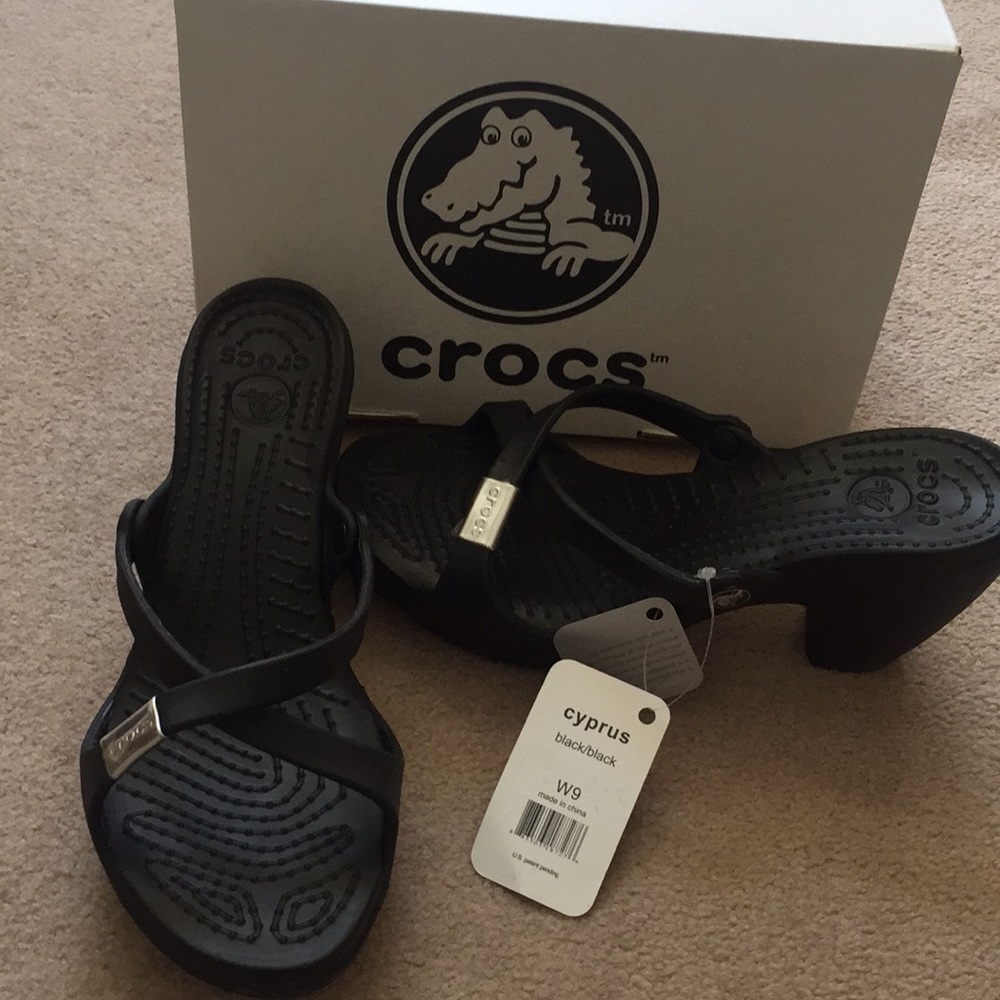 Shoes - Crocs